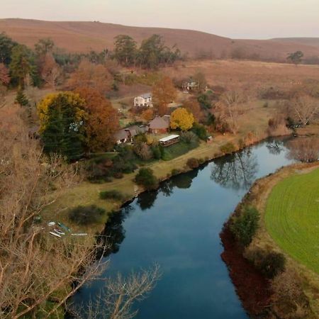 אונדרברג Umzimkulu River Lodge מראה חיצוני תמונה