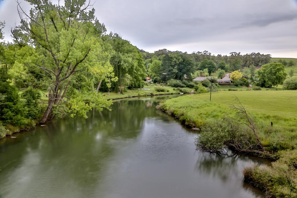 אונדרברג Umzimkulu River Lodge מראה חיצוני תמונה